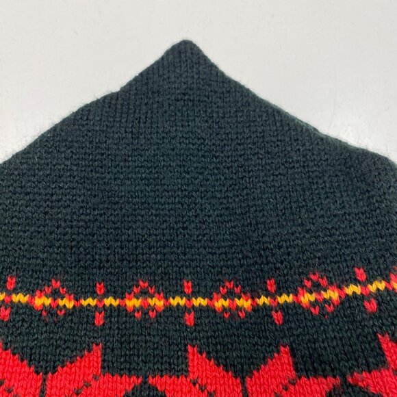 Vintage Black & Red Knit Winter Hat With Nordic Snowflake Pattern & Soft Lining - Picture 9 of 9